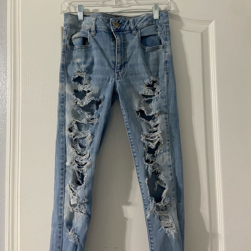 American eagle ripped jeans
